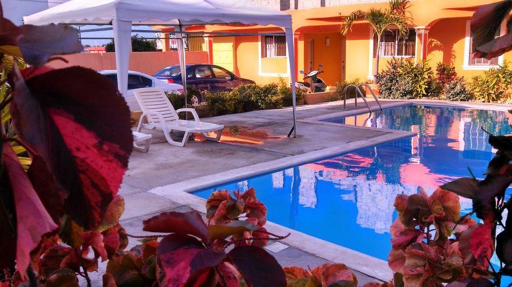 Apartahotel Next Nivel 바바로 외부 사진